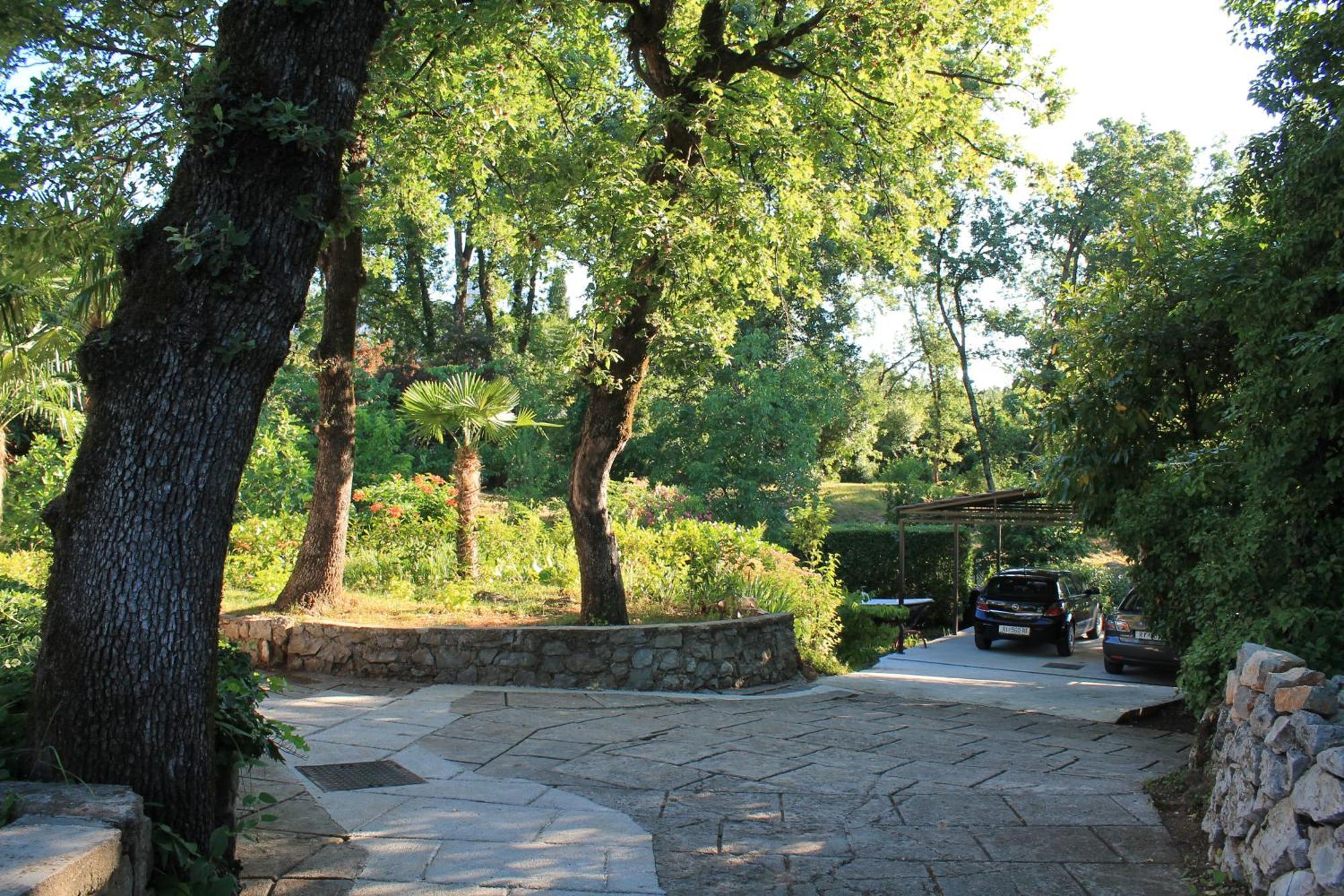 Apartment Tominovic Opatija Exterior foto